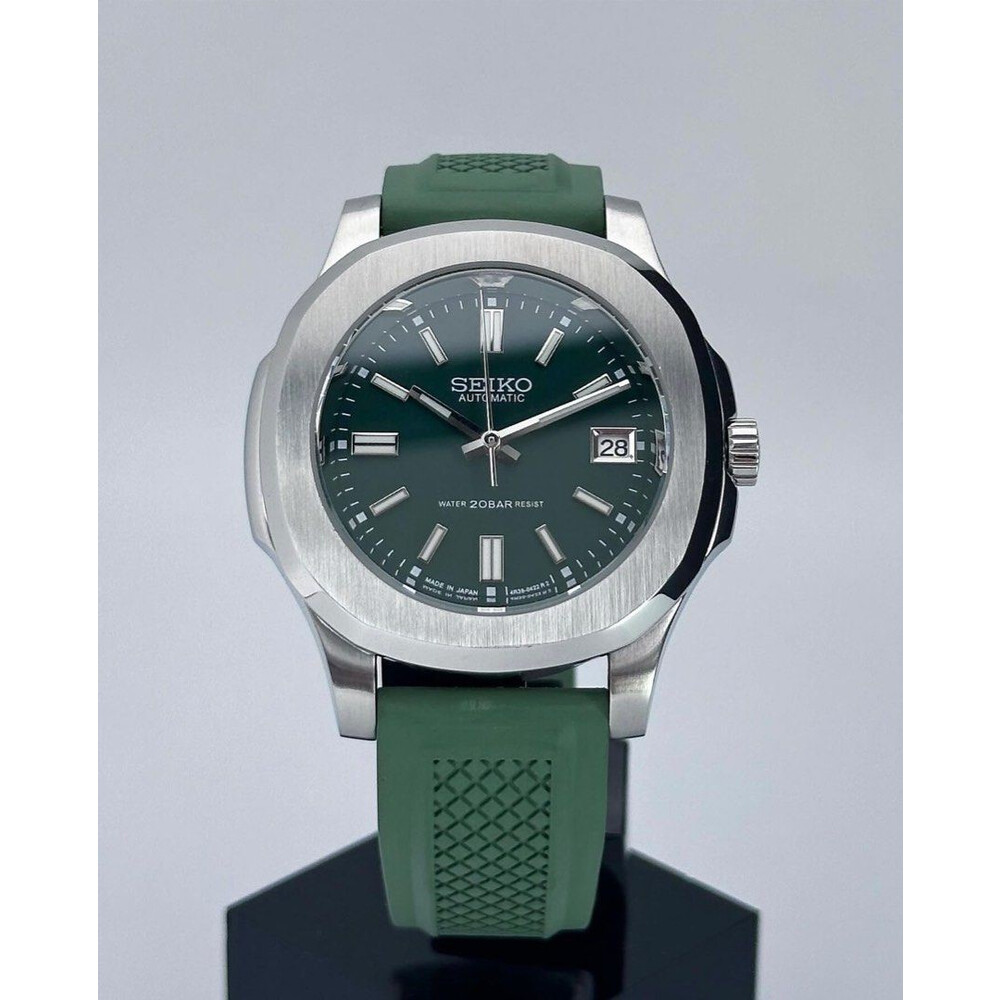 Custom Seiko Mod • Green Nautilus Datejust on rubber strap • 42mm